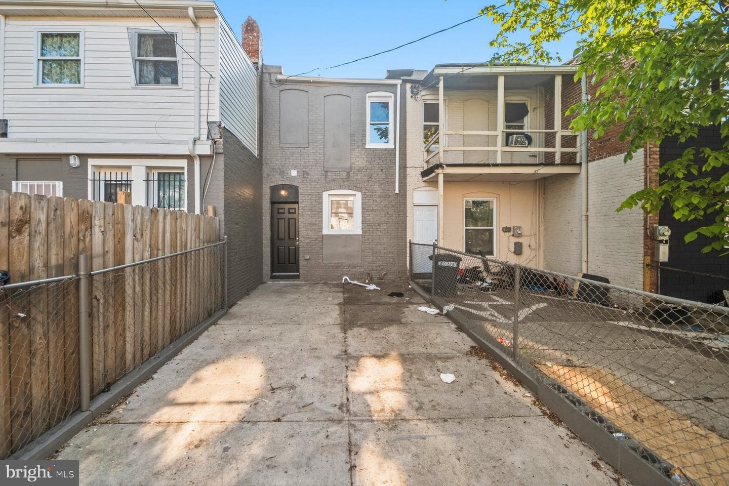 706 N Milton Avenue photo 17