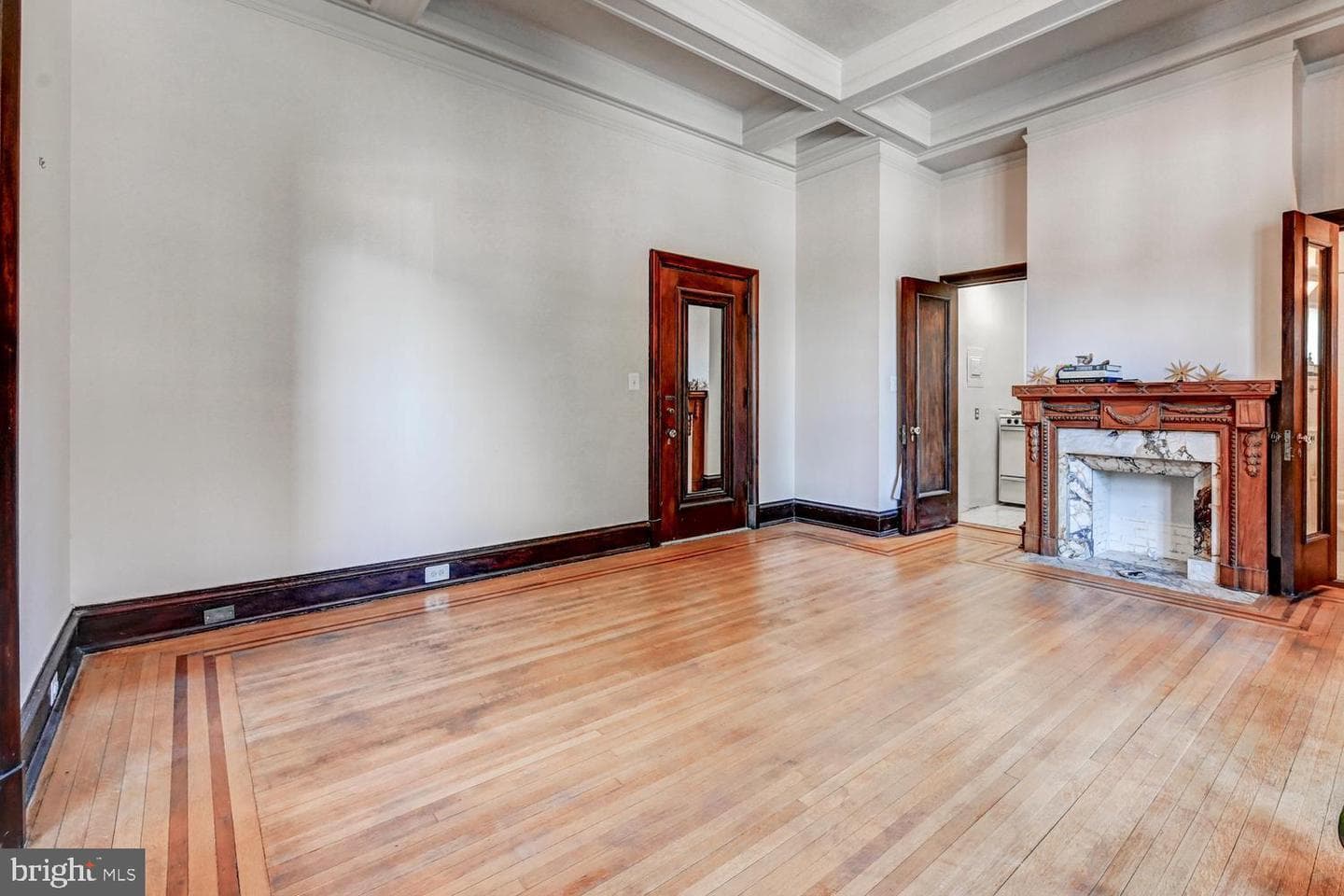 700 Washington Place #1b photo 9