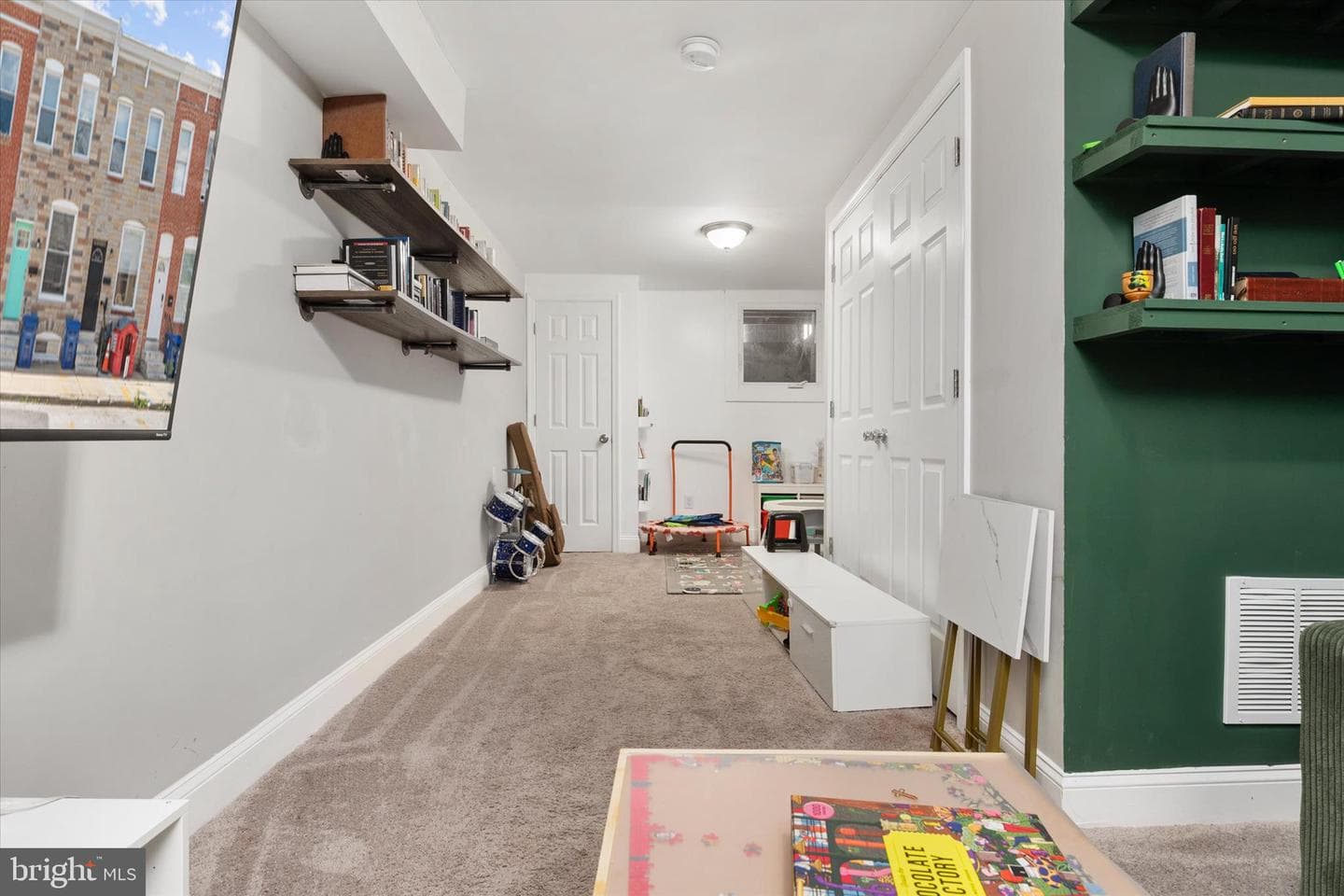 1218 Sargeant Street photo 24