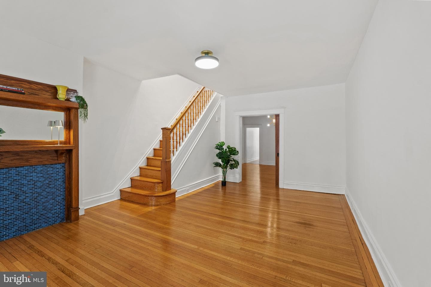 2748 Maryland Avenue photo 5