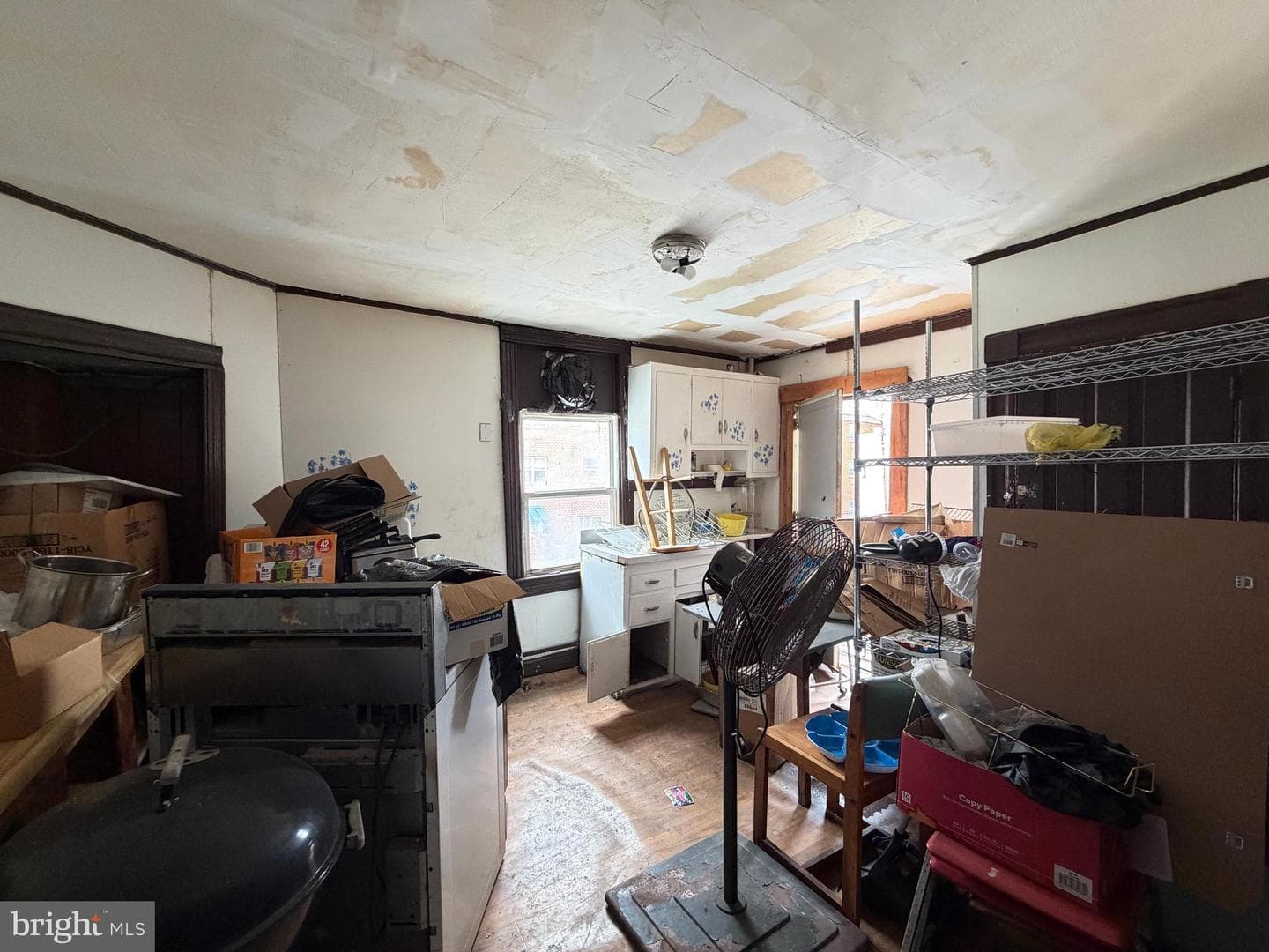 2140 W Baltimore Street photo 14