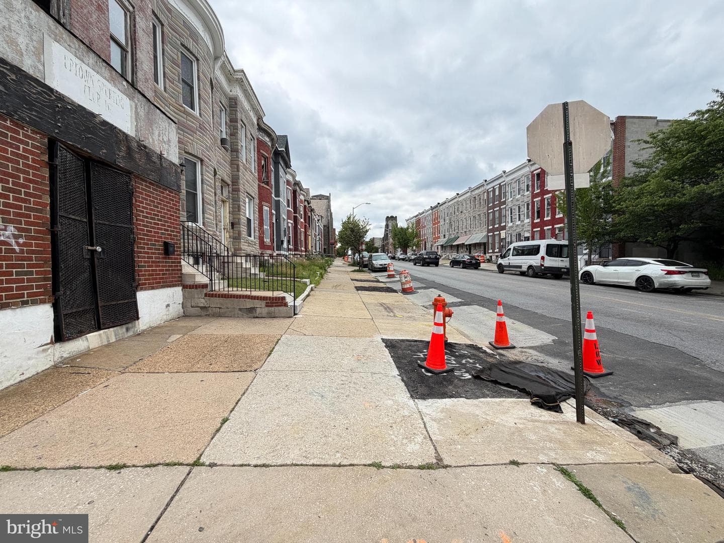 2140 W Baltimore Street photo 22