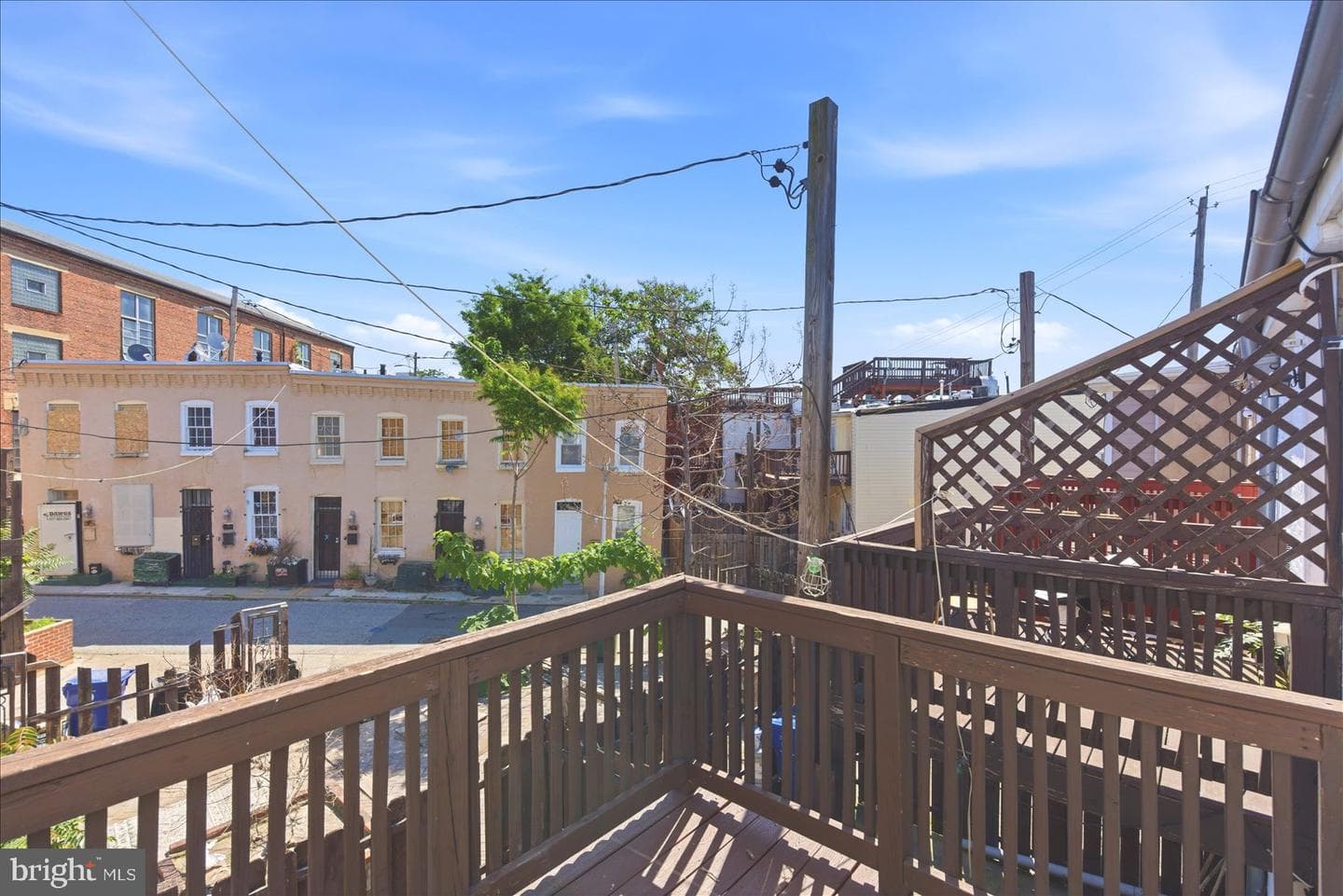 1208 W Cross Street photo 28