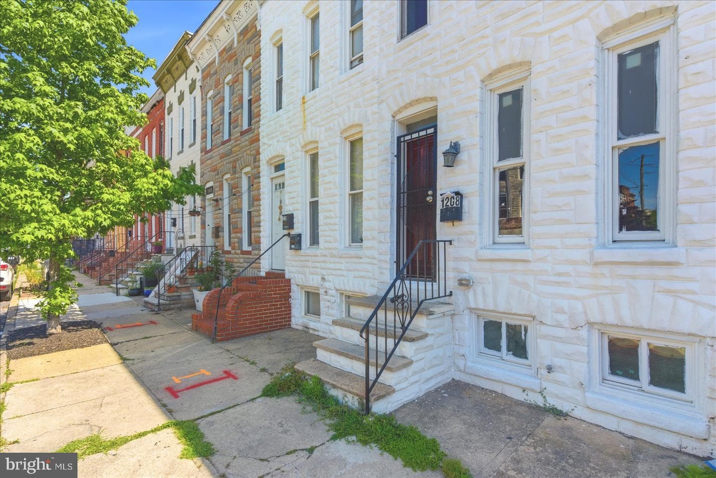 1208 W Cross Street photo 33