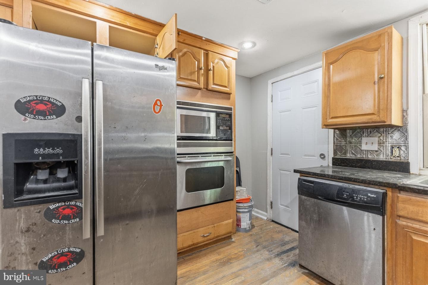 872 Carroll Street photo 8