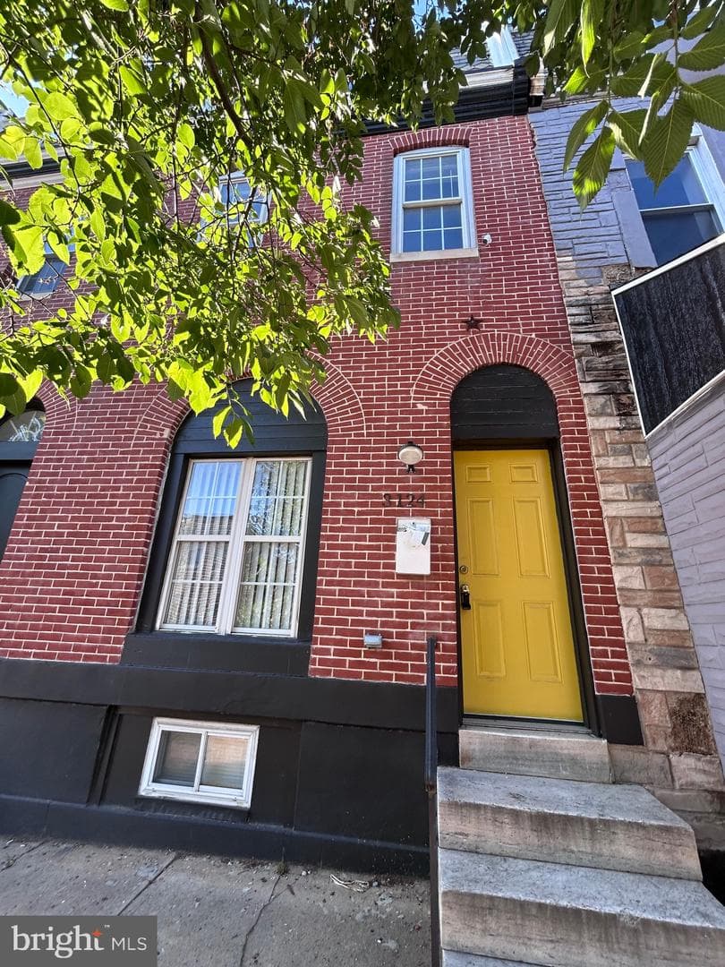 3124 E Baltimore St photo 36