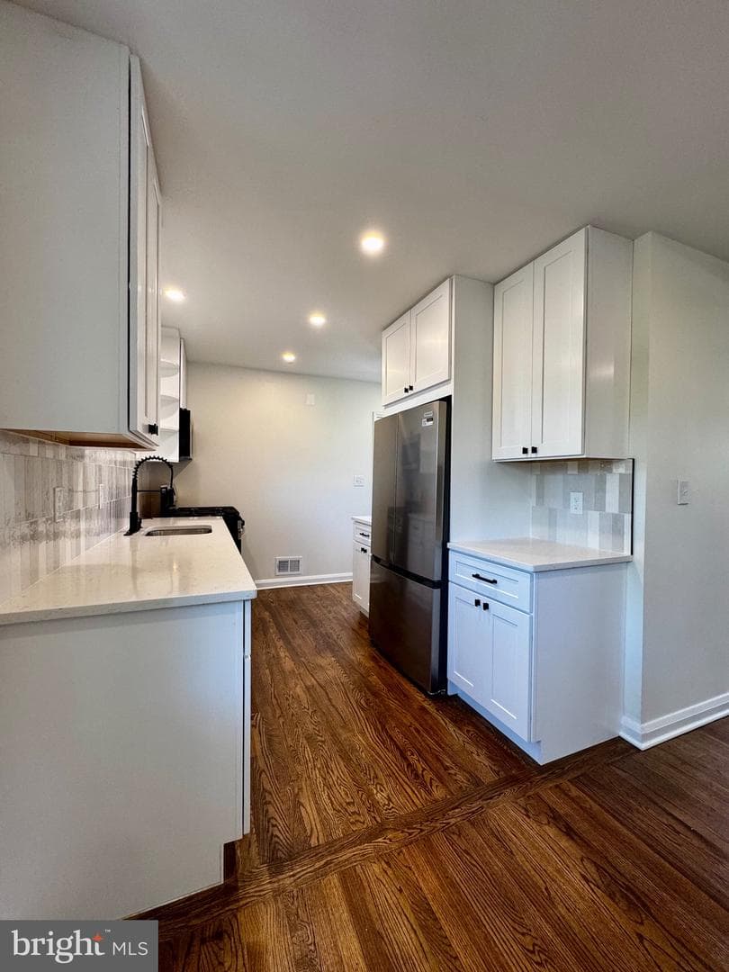 4401 Anntana Avenue photo 10
