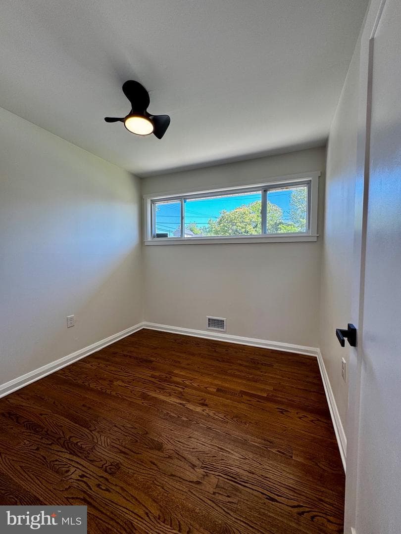4401 Anntana Avenue photo 22