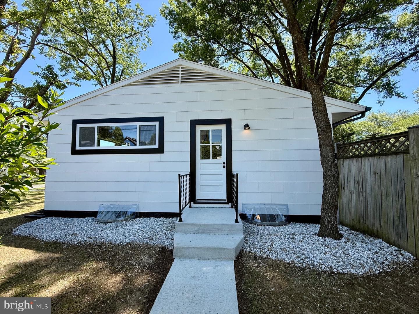 4401 Anntana Avenue photo 31