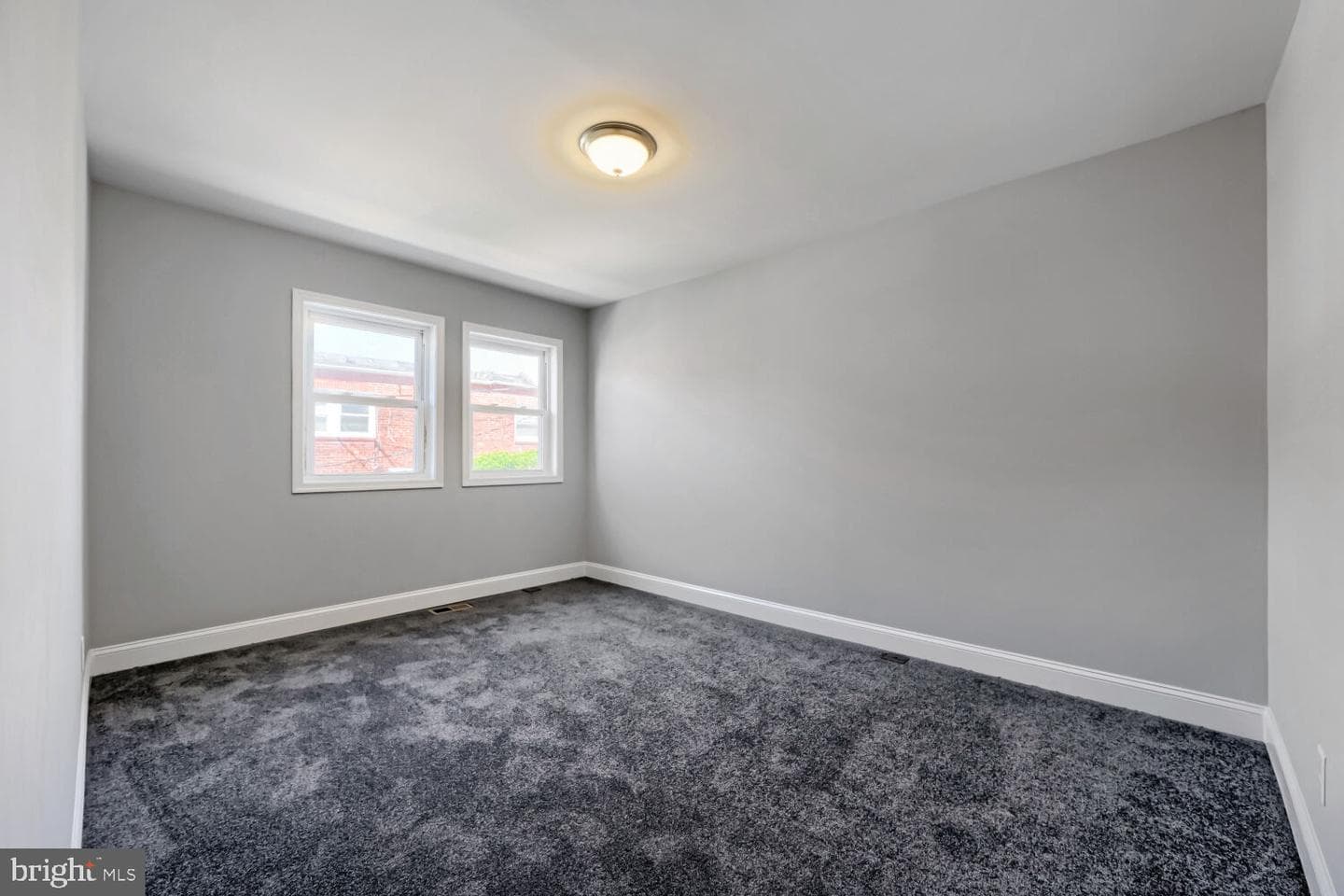 38 N Bernice Avenue photo 16