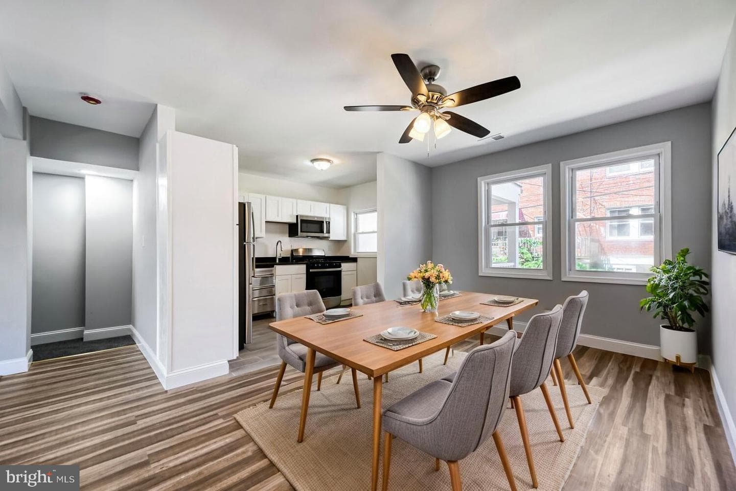 38 N Bernice Avenue photo 8