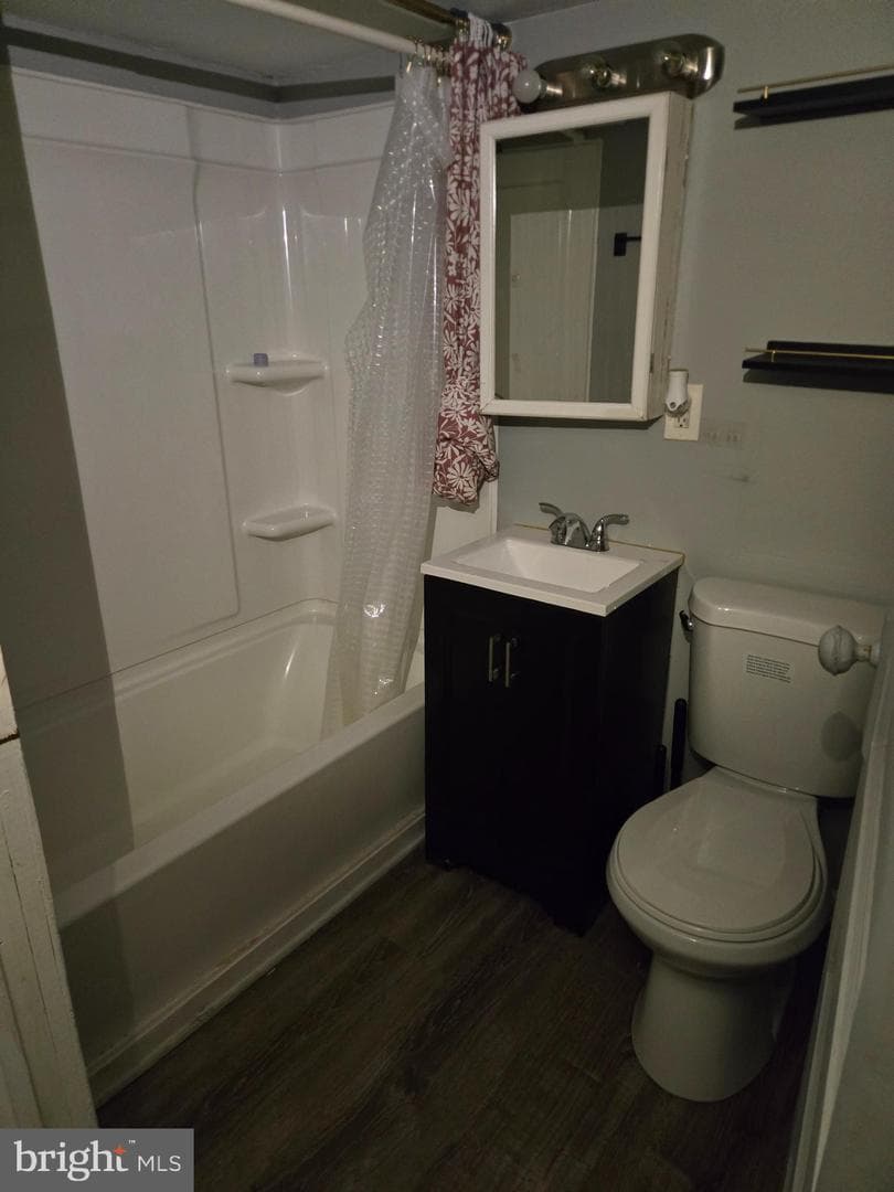 2536 W Lafayette Avenue photo 13