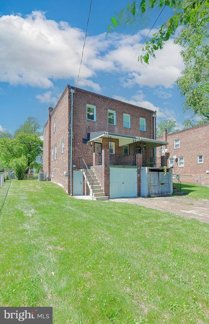 3617 N Rogers Avenue photo 40
