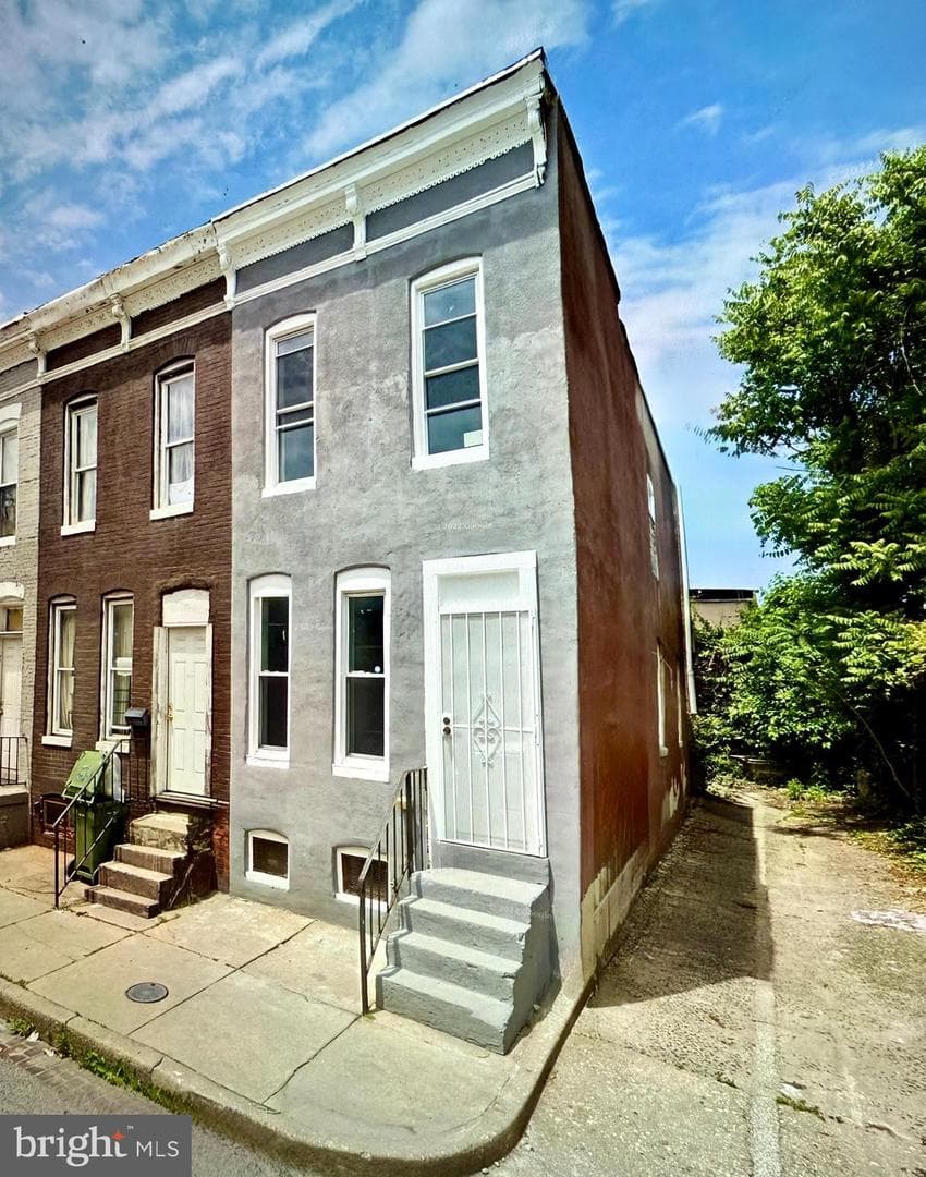 1906 Christian Street, Baltimore