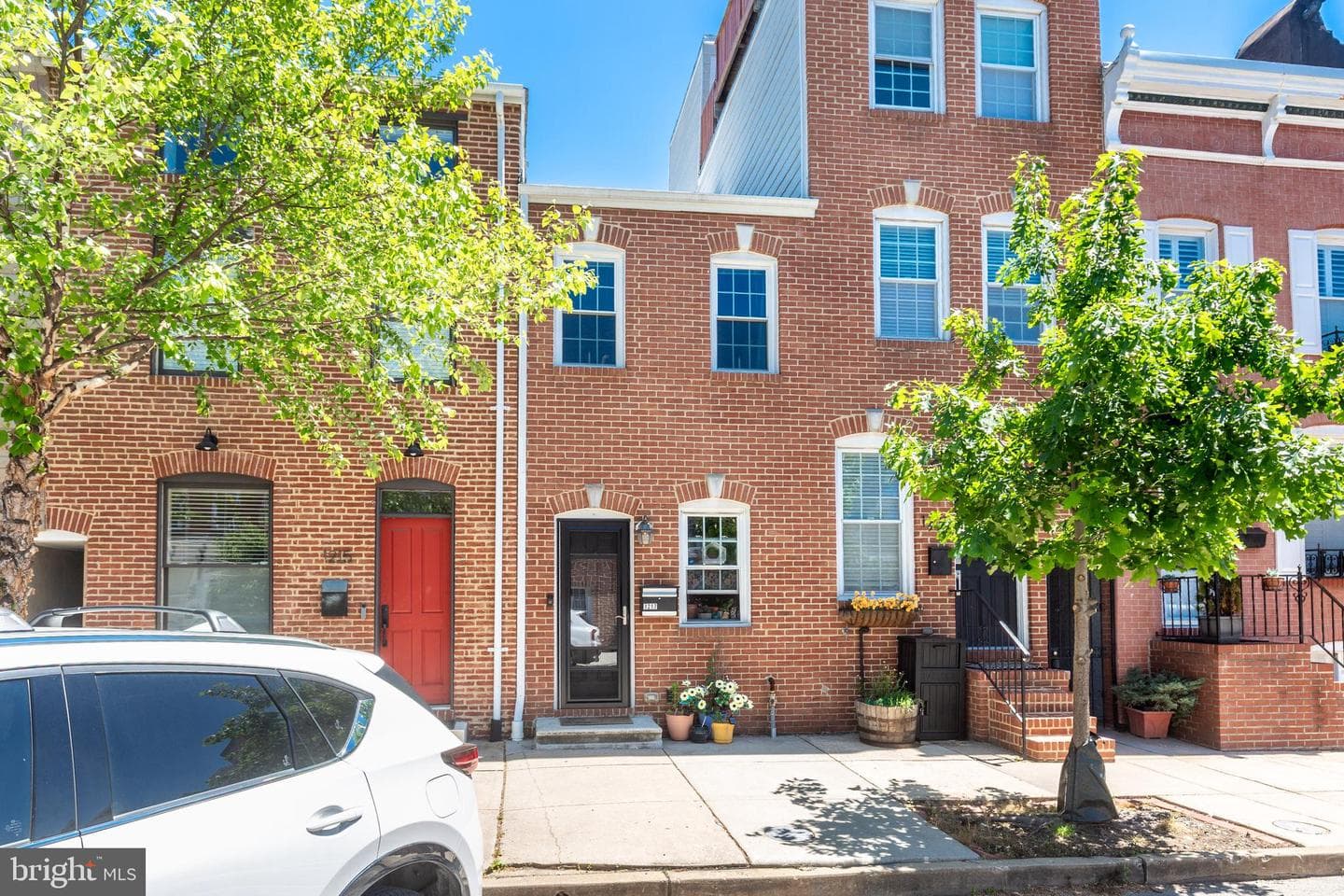 1217 S Clinton Street photo 46