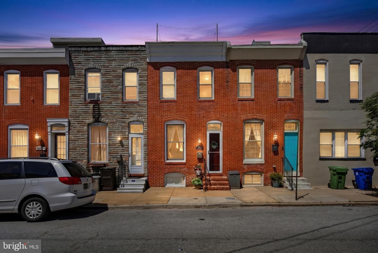 1004 Baylis Street photo 57