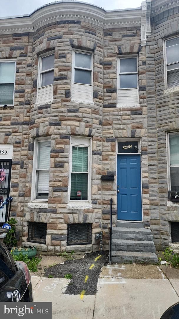 2865 W Lafayette Avenue photo 5