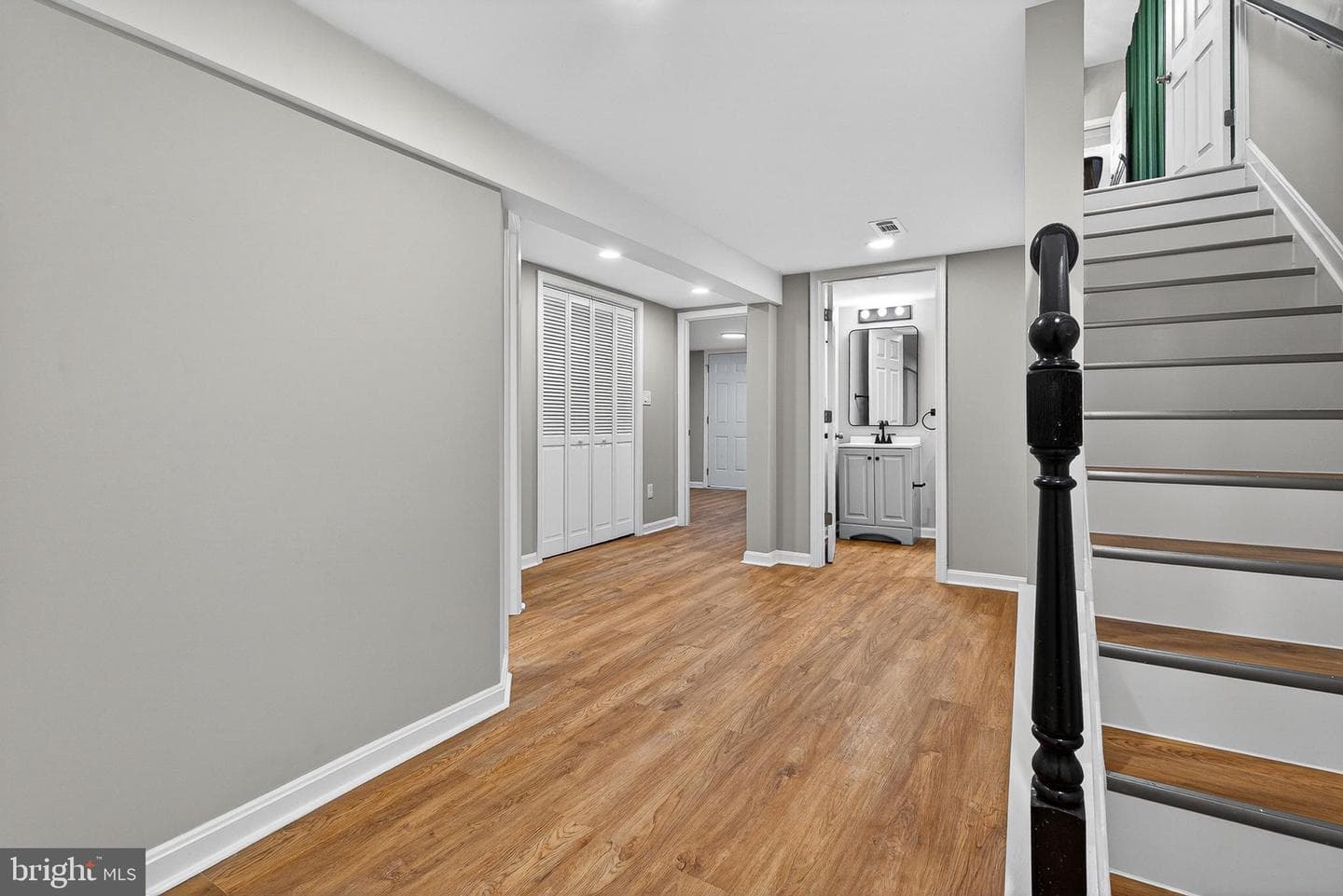 3720 W Garrison Ave photo 26