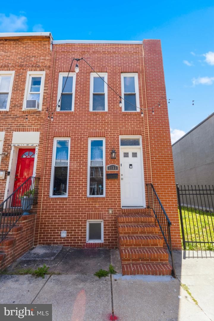 1133 Nanticoke Street photo 3