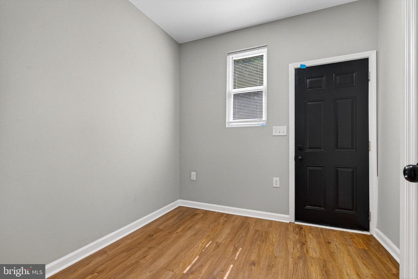 3107 Independence Street photo 9