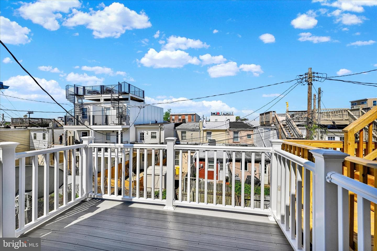 1610 Marshall Street photo 17