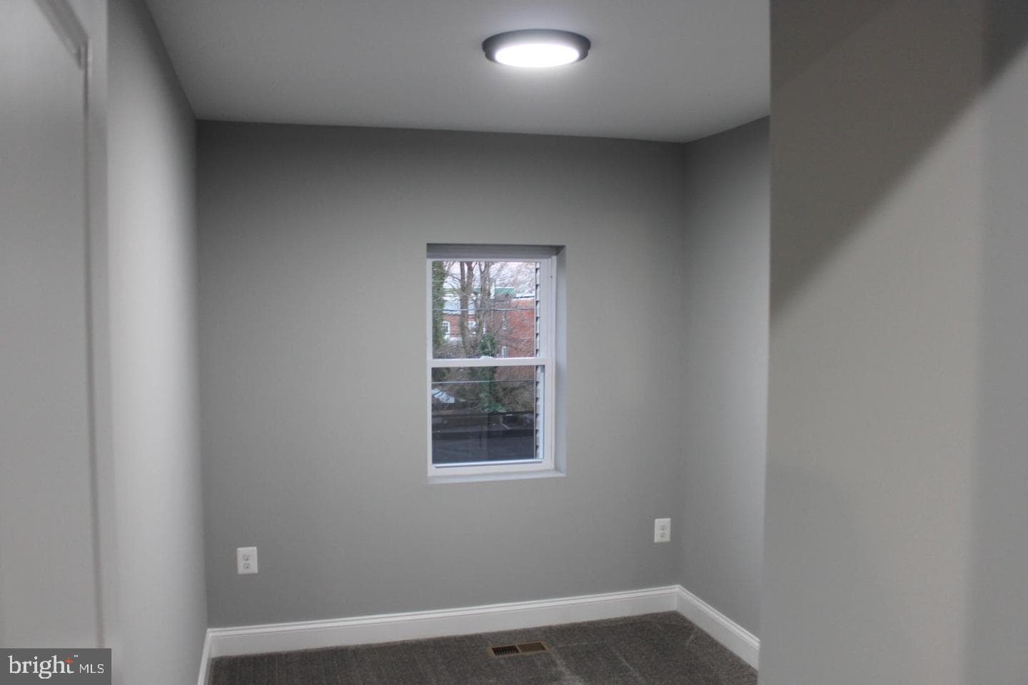 727 Mount Holly Street photo 24