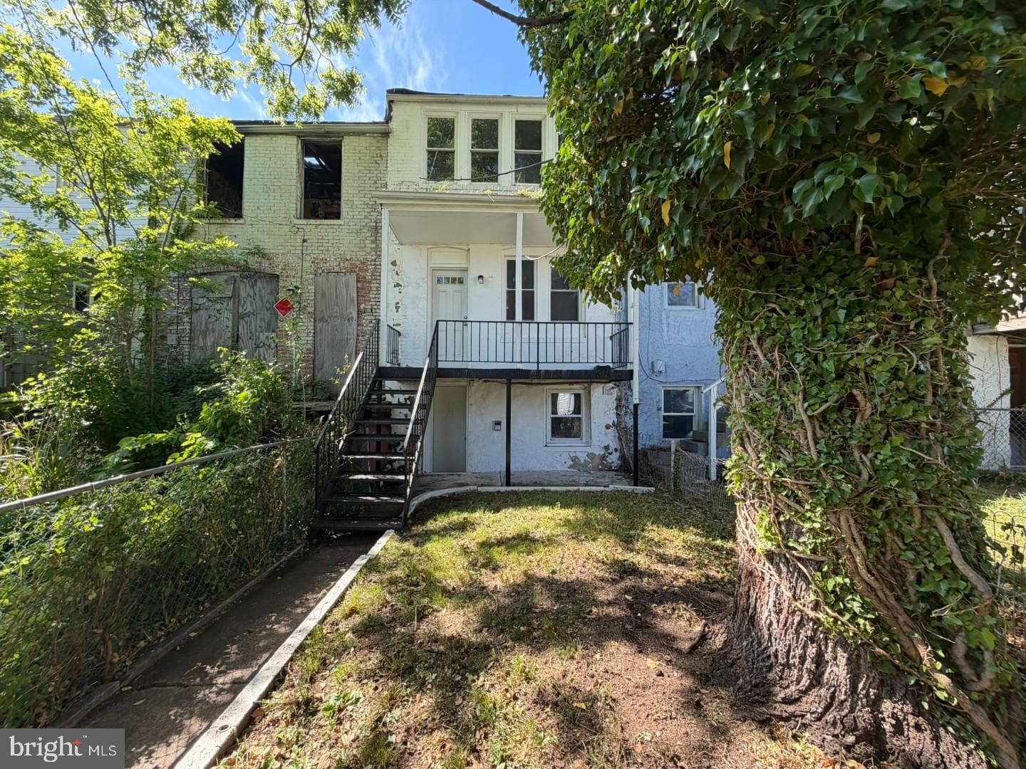 65 N Monastery Avenue photo 27