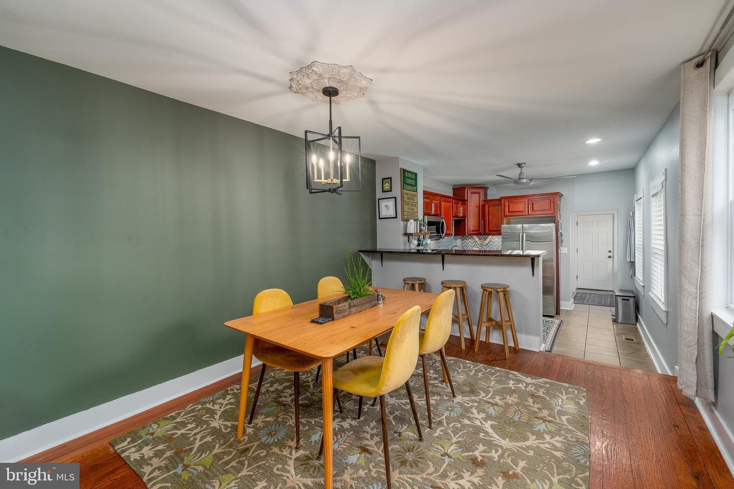 218 S Ann Street photo 10