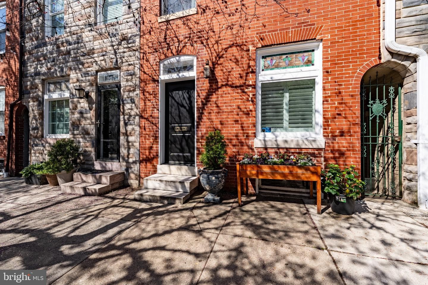 218 S Ann Street photo 2