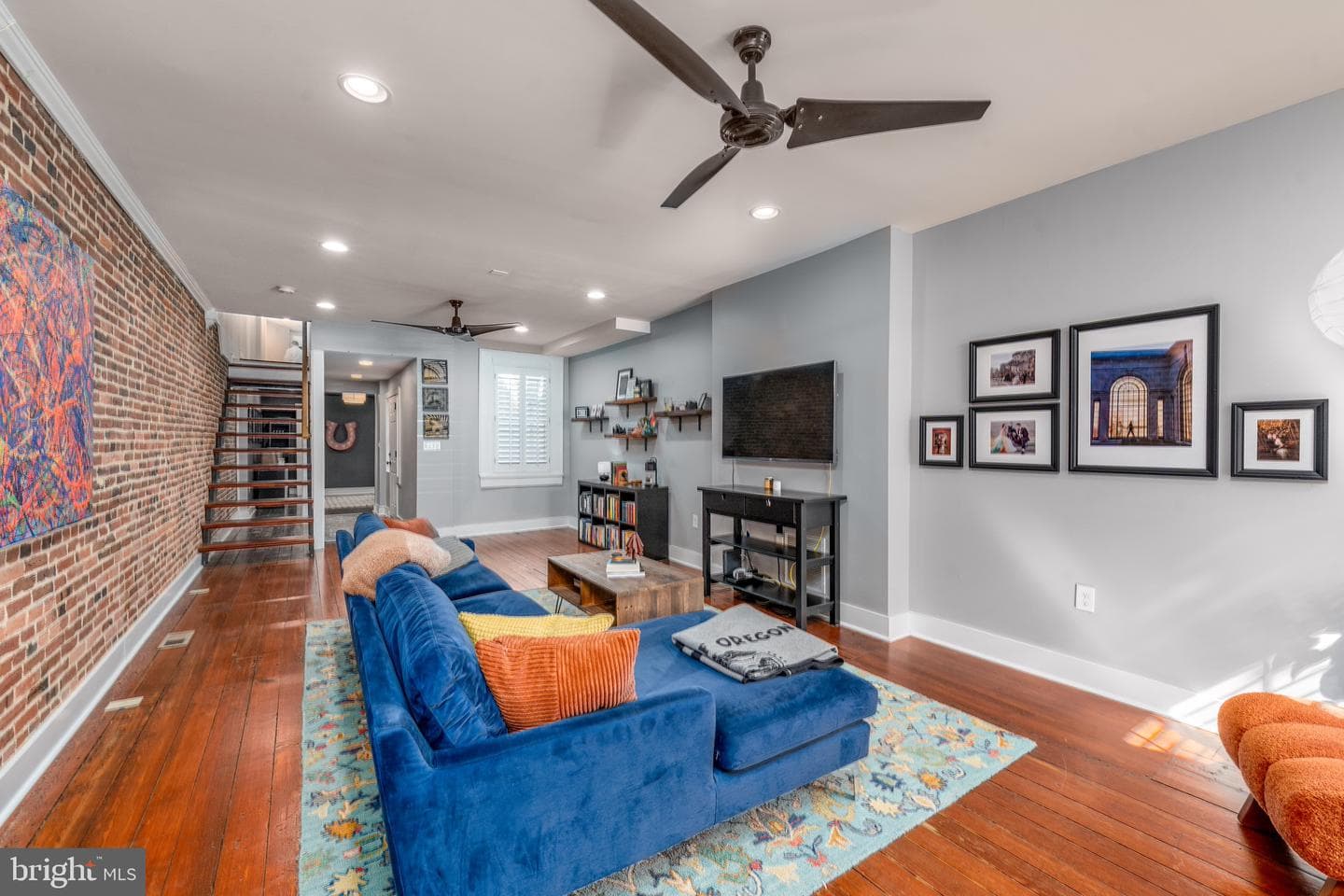 218 S Ann Street photo 5