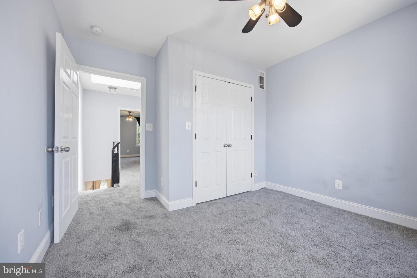 122 Ellwood Avenue photo 18