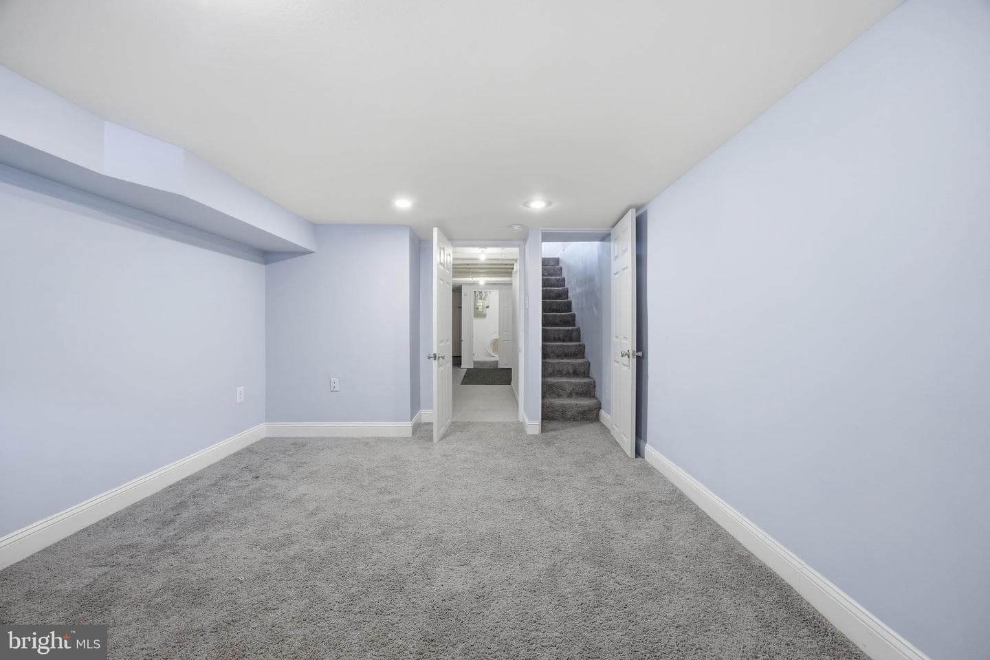 122 Ellwood Avenue photo 27