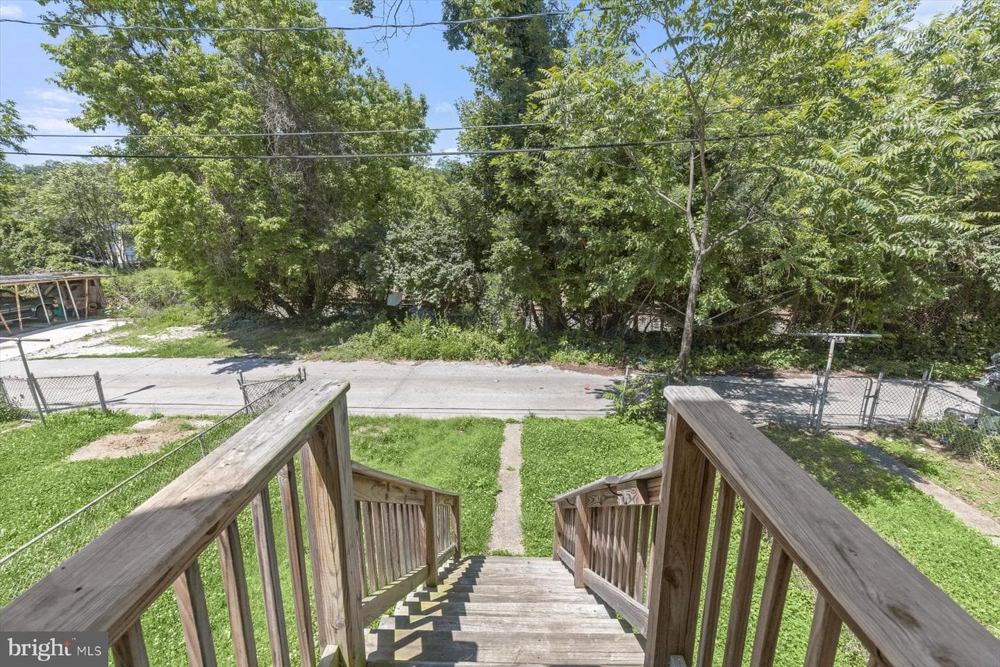 1044 Ellicott Driveway photo 19