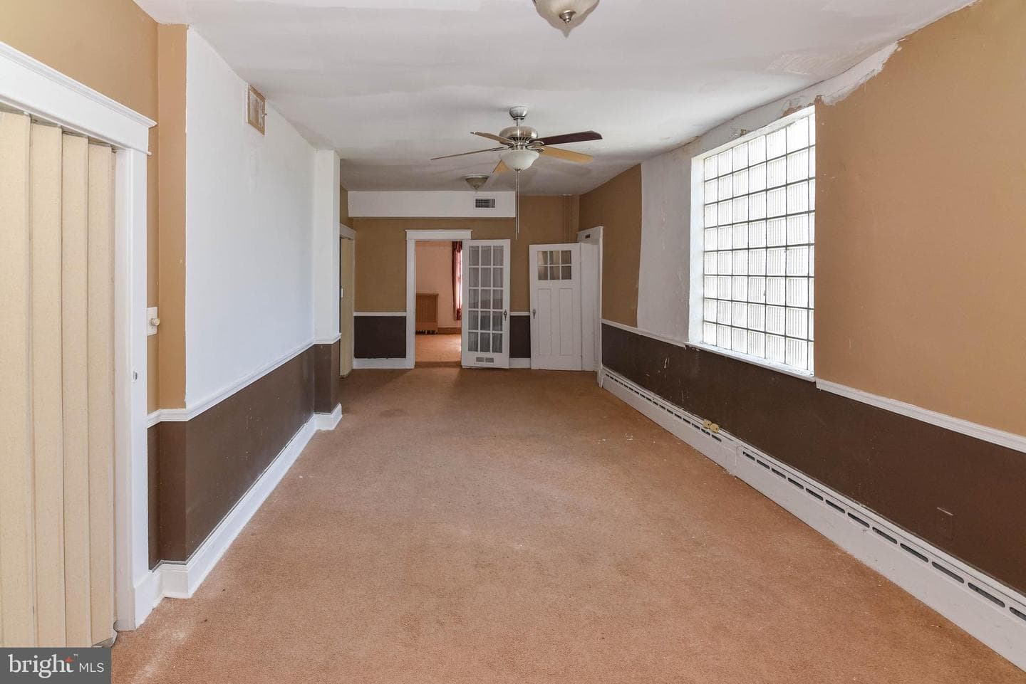 2431 E Oliver Street photo 13