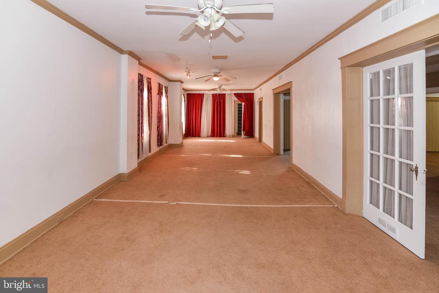 2431 E Oliver Street photo 8