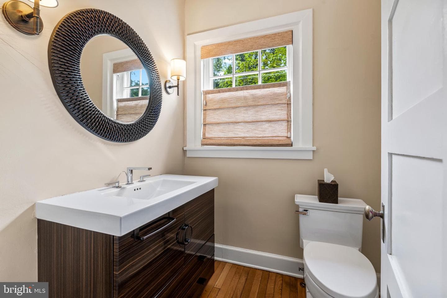 222 Longwood Road photo 29