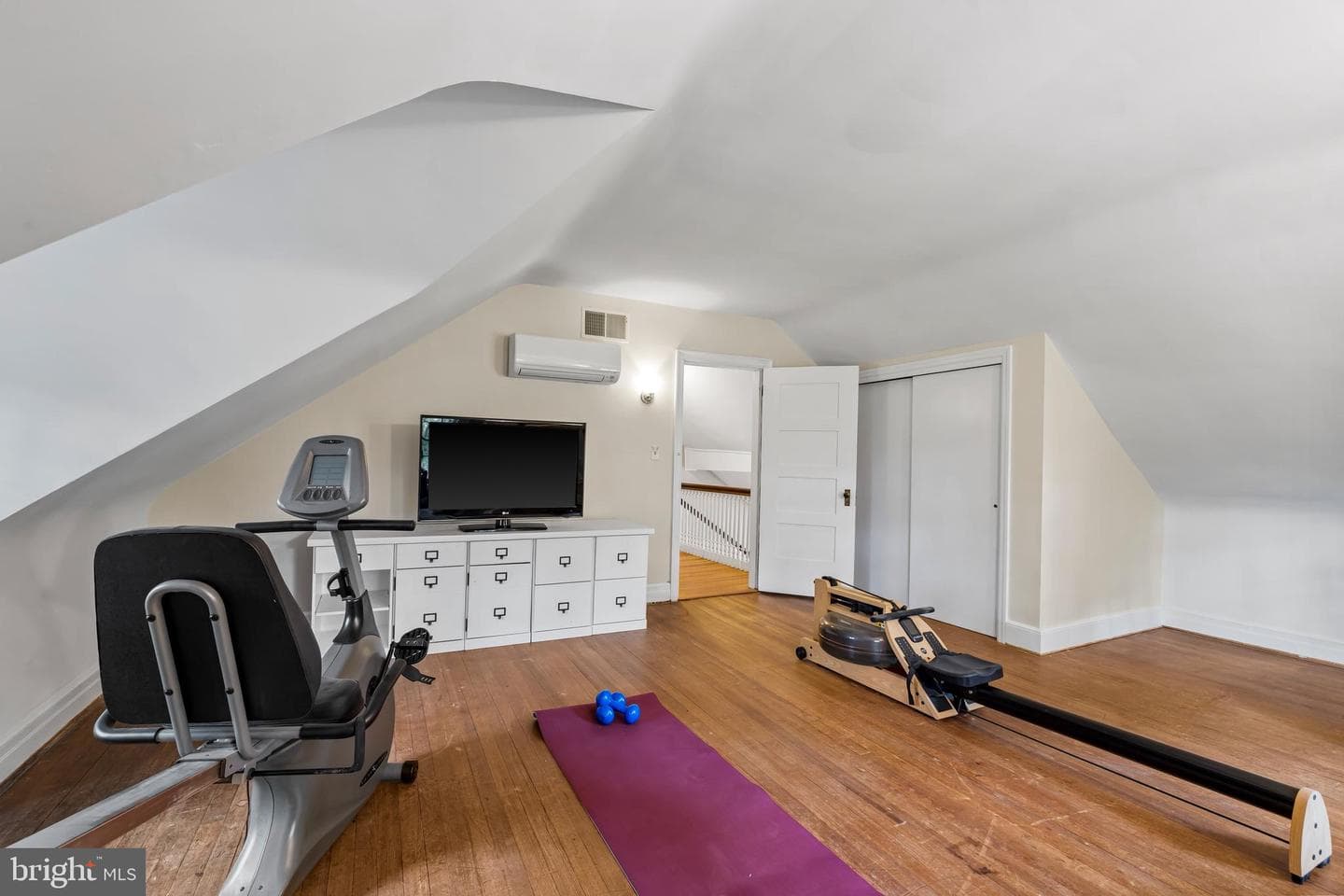 222 Longwood Road photo 57