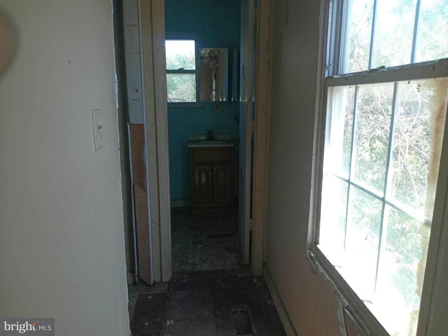 407 Font Hill Ave photo 7