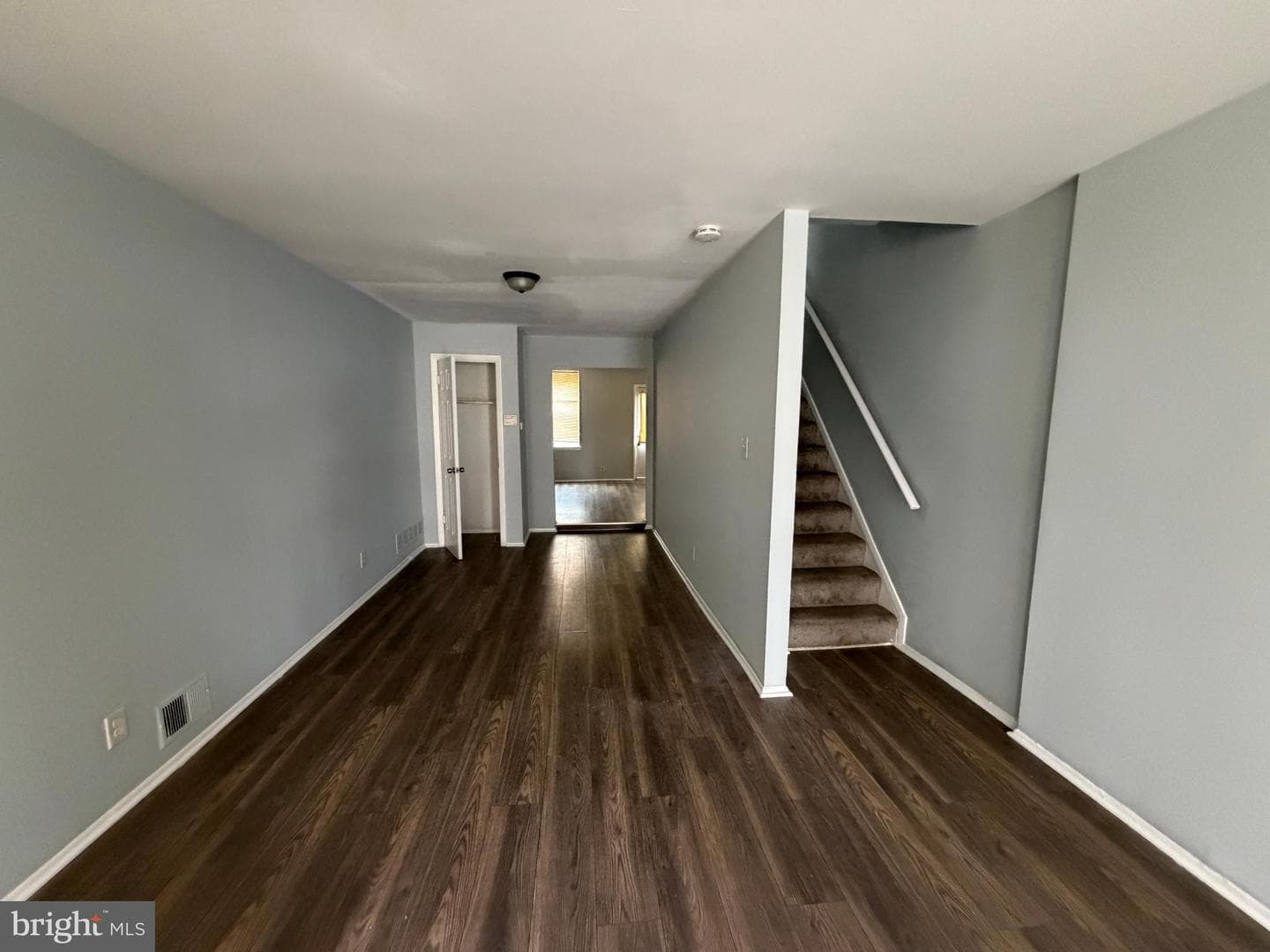 2845 Harlem Avenue photo 1