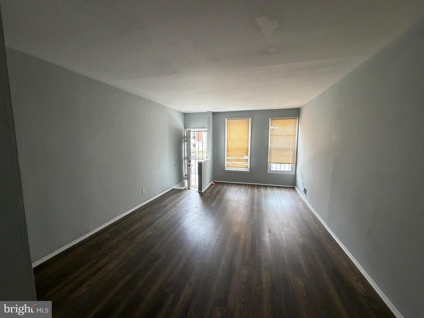 2845 Harlem Avenue photo 2