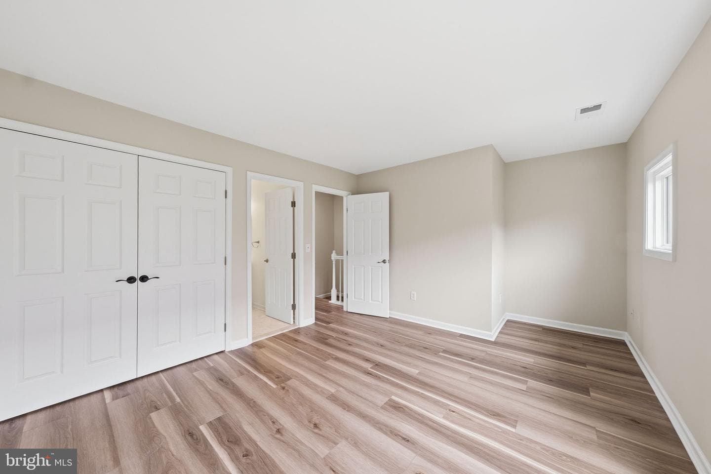 207 Roundhouse Court photo 11