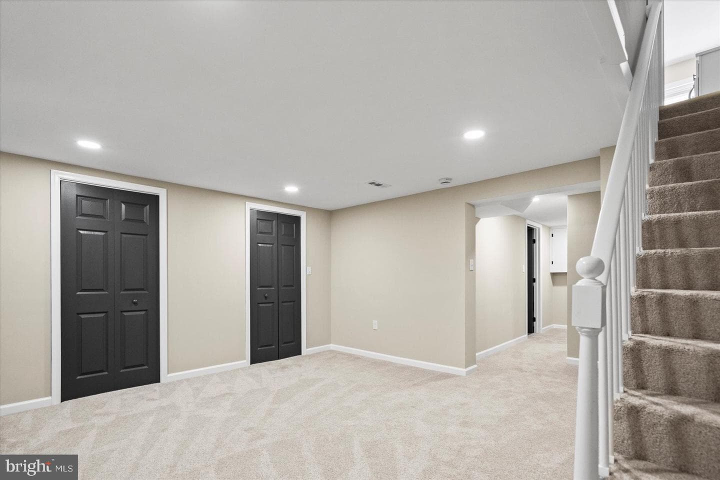 3567 Elmora Avenue photo 31