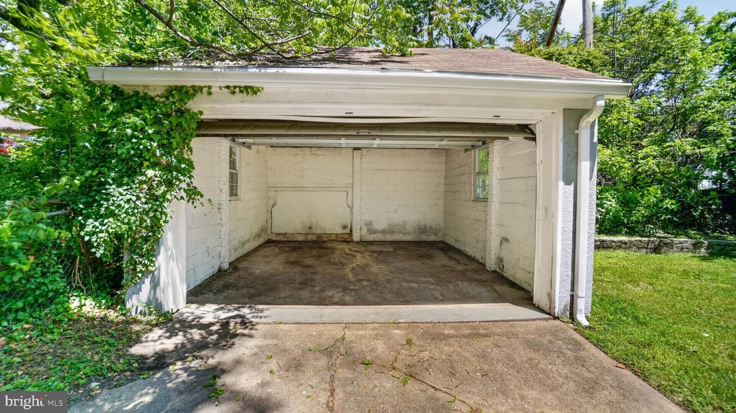 2920 Bayonne Avenue photo 14