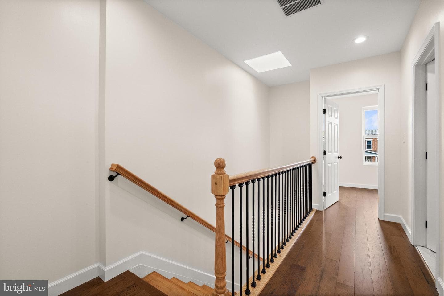2815 W Cold Spring Lane W photo 10