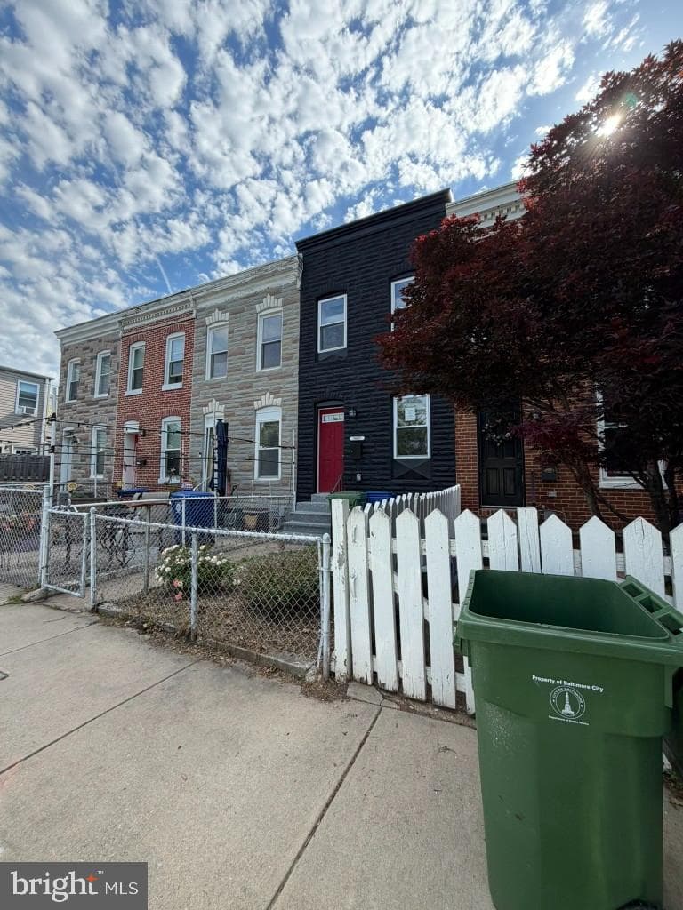 1607 Race Street photo 37