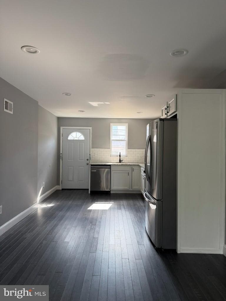1607 Race Street photo 7