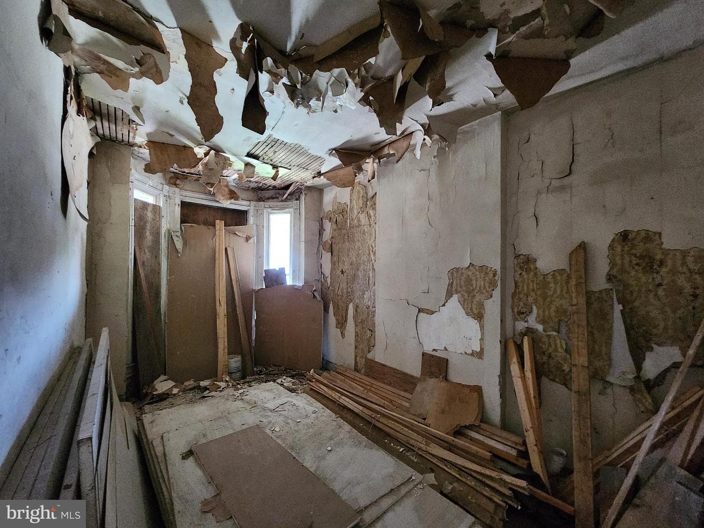 1020 Poplar Grove Street photo 6