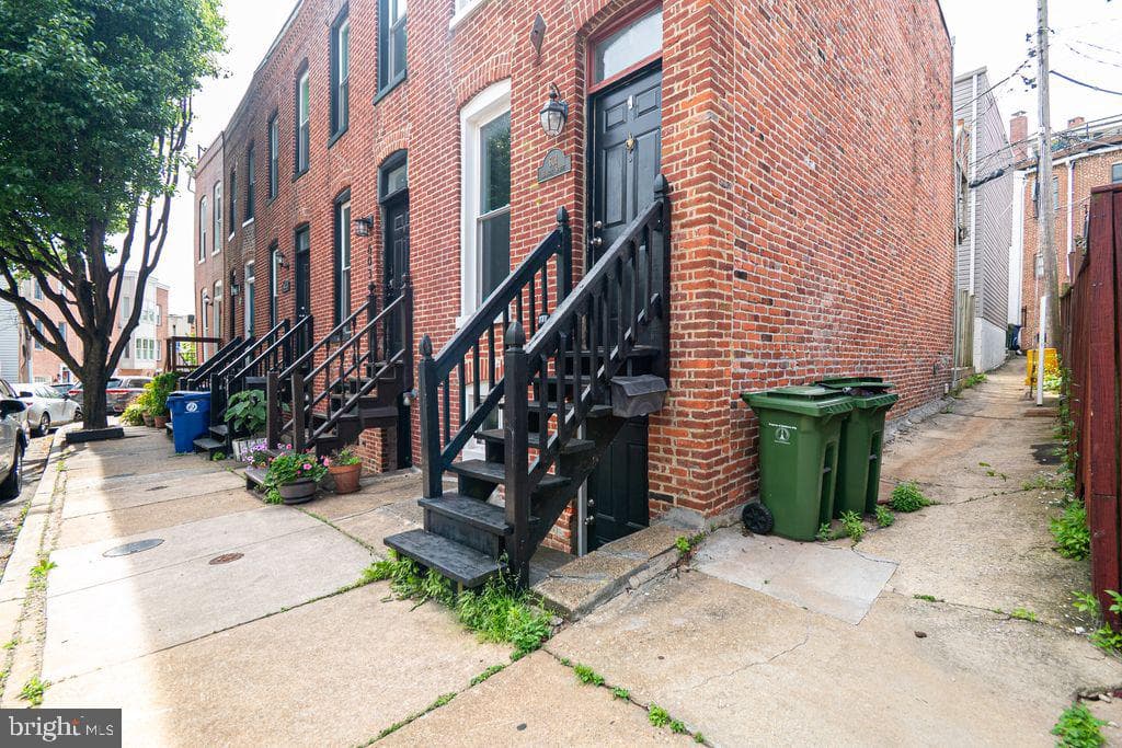 601 Harvey Street photo 20