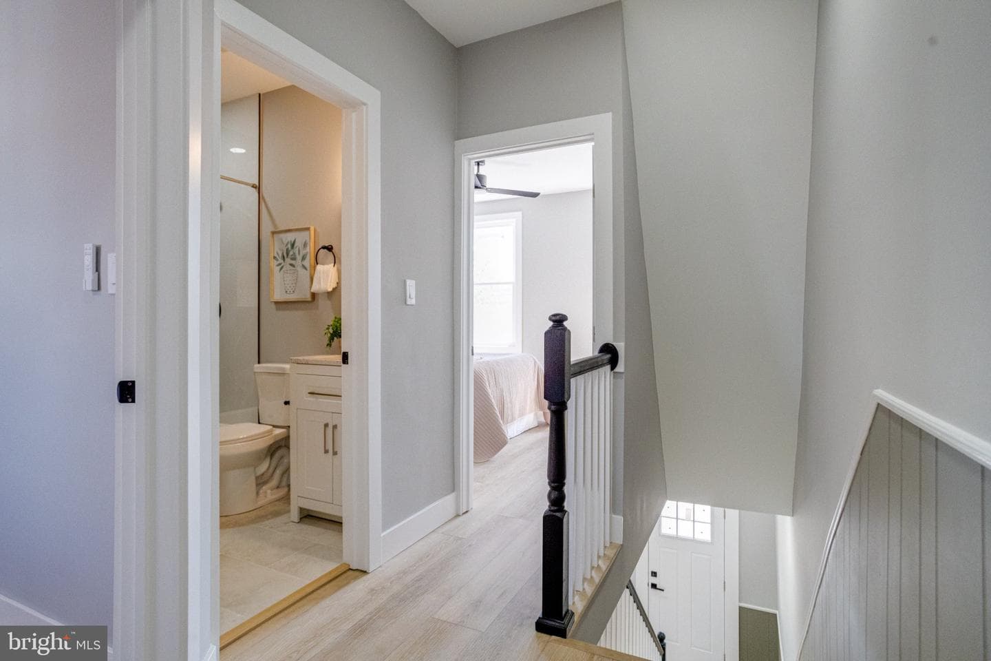 2842 Mayfield Avenue photo 21