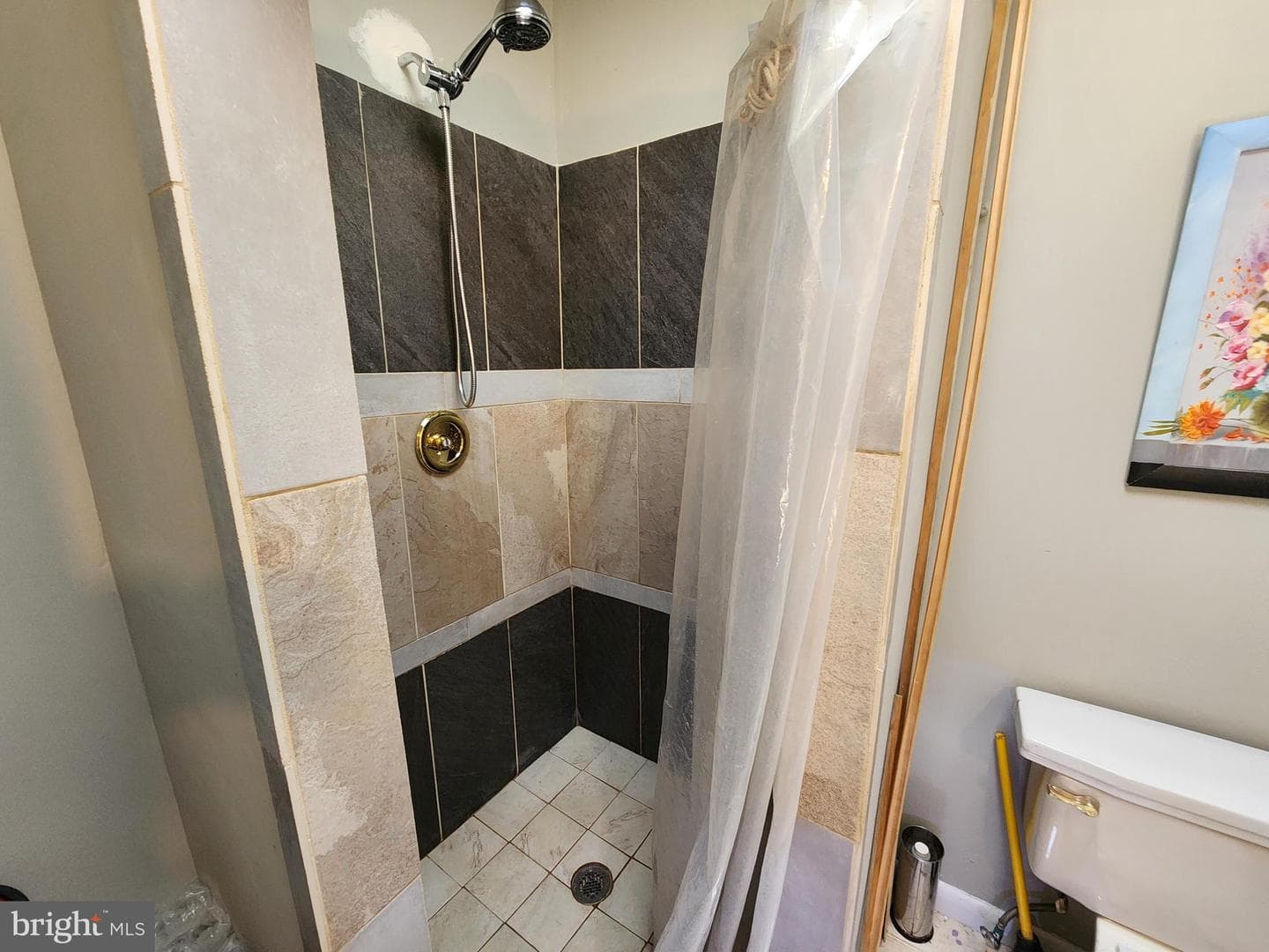 4236 Park Heights Avenue photo 17